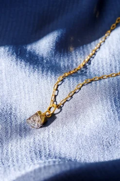 Best Fødselssteinanheng April Halskjeder