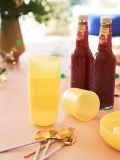 Clearance Gjenbrukbare Plastkopper For Barn Bord­Dekking