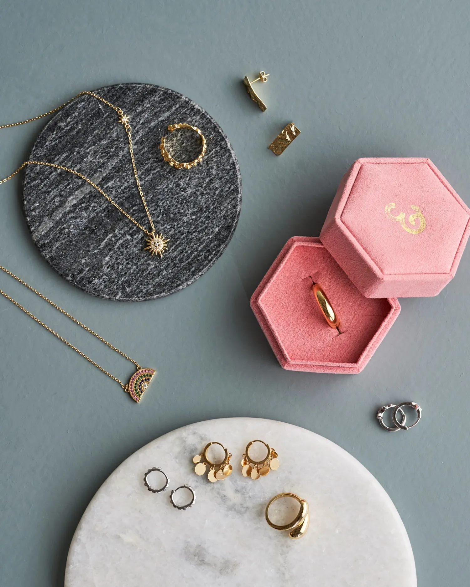 Sale Leaf Hoops Øreringer