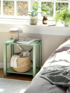 Best Nattbord, Topakning Bord