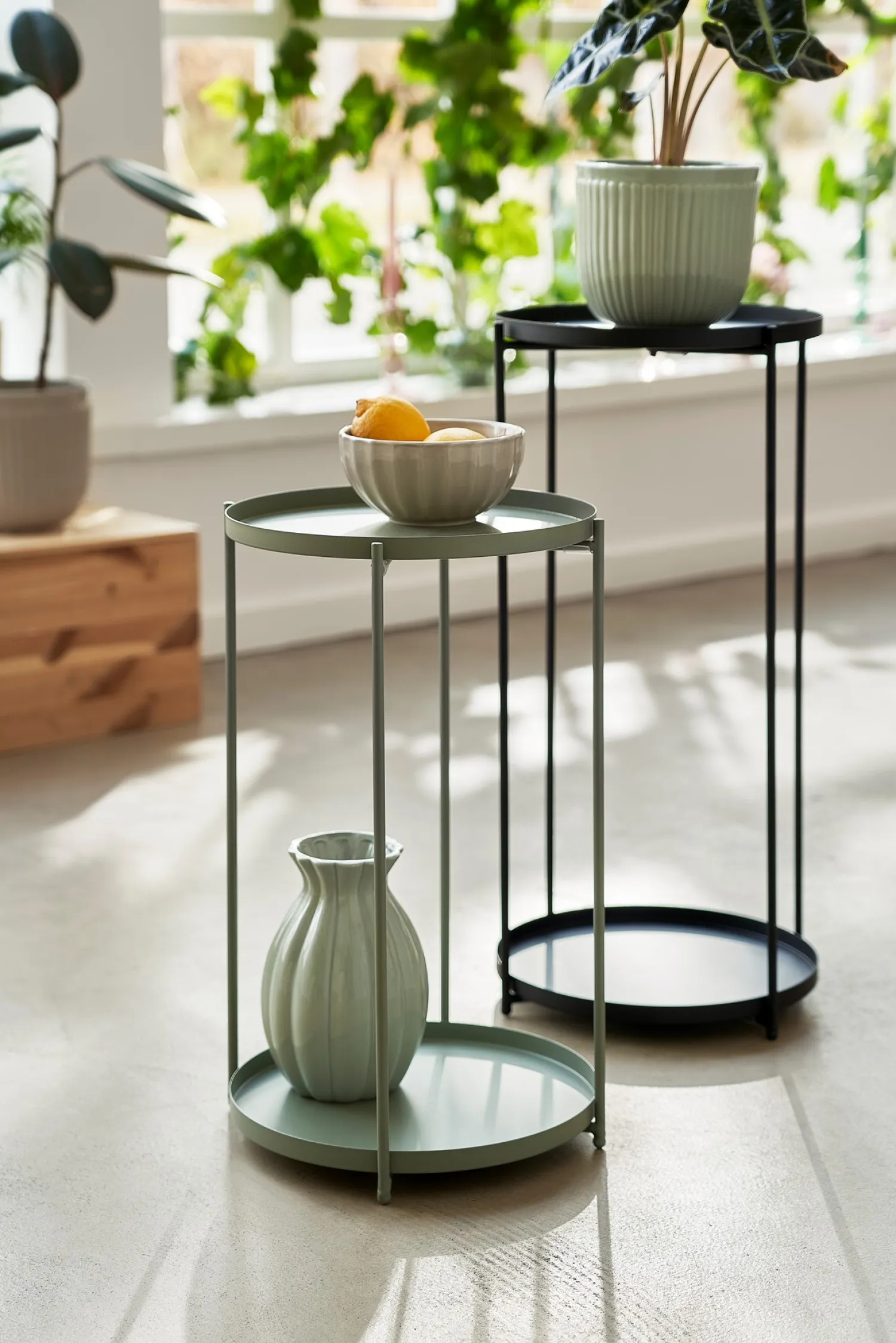 Clearance Pidestall Vaser Og Potter