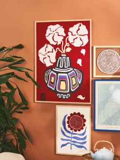 Online Plakat Ukiyo Vase Flower Rainbow Red 50 X 70 Cm Rammer Og Plakater