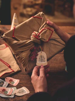 Discount Stoff Til Innpakking Av Gaver Jule­Innpakning|Gavepapir